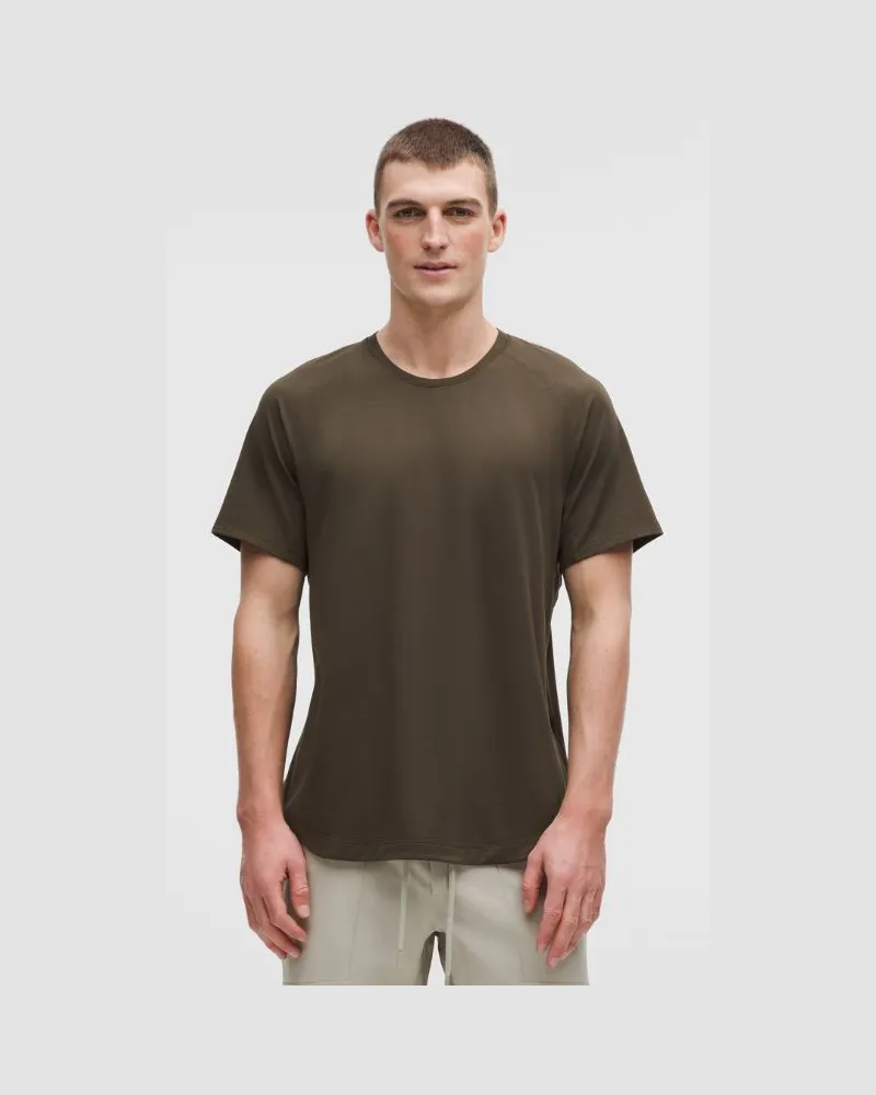 LULULEMON License to Train Kurzarmshirt für Männer – Größe in Olive Brown Olive