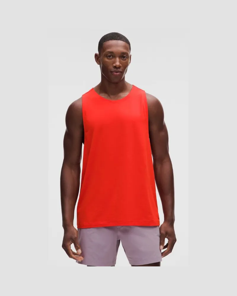 LULULEMON Zeroed In Tanktop für Männer – Größe in Cherry Ember Cherry