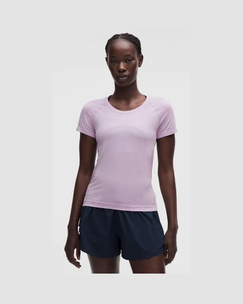 LULULEMON Swiftly Tech Kurzarmshirt 2.0 Taillenlänge für Frauen – Größe in Lilac Play Lilac