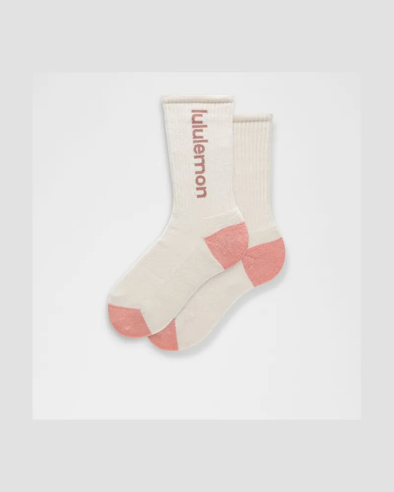LULULEMON Unisex Daily Essential-Crew-Socken Logo – Größe in Light Ivory/Pink Parade/Toasted Pink Light