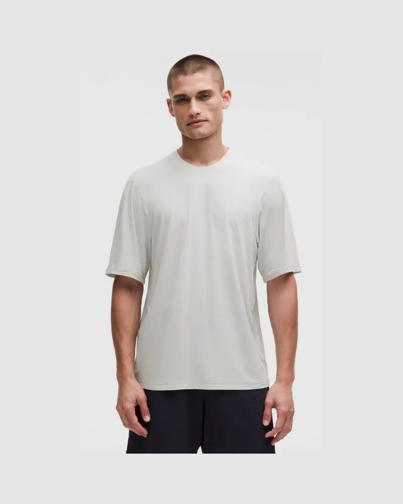LULULEMON Gebürstetes Yoga-T-Shirt mit Rundhals für Männer – Größe in Vapor Vapor