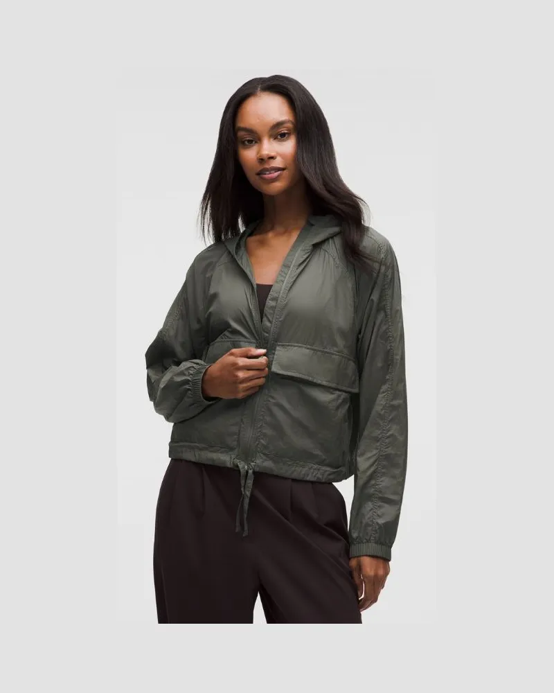 LULULEMON Hood-Lite Jacke im Relaxed Fit für Frauen – Größe in Palm Deco Palm