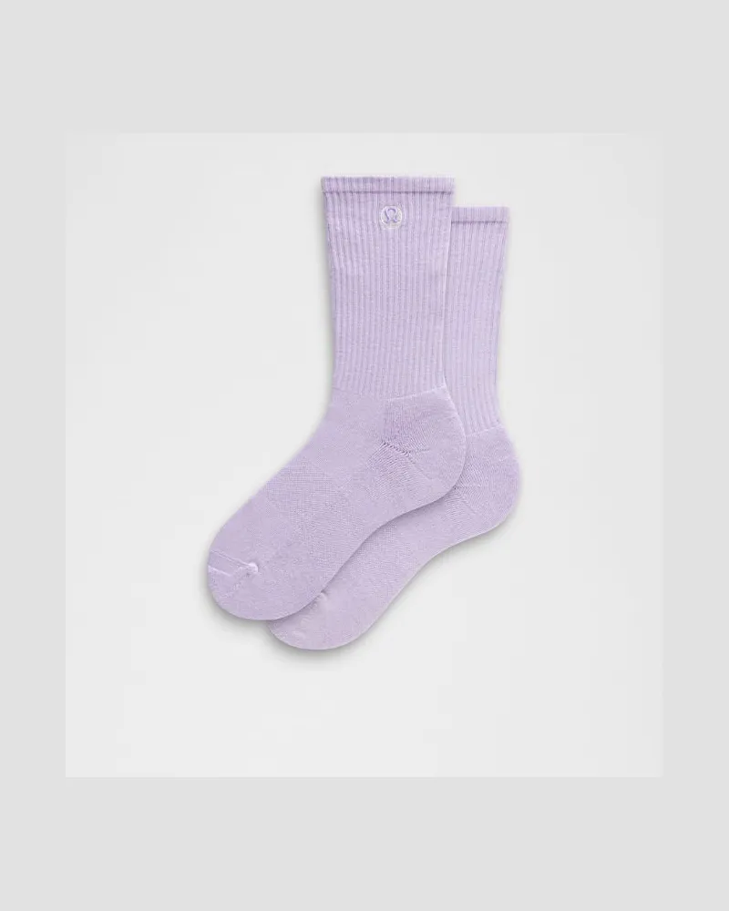LULULEMON Daily Essential Crew-Socken Unisex – Größe in Lavender Frost Lavender