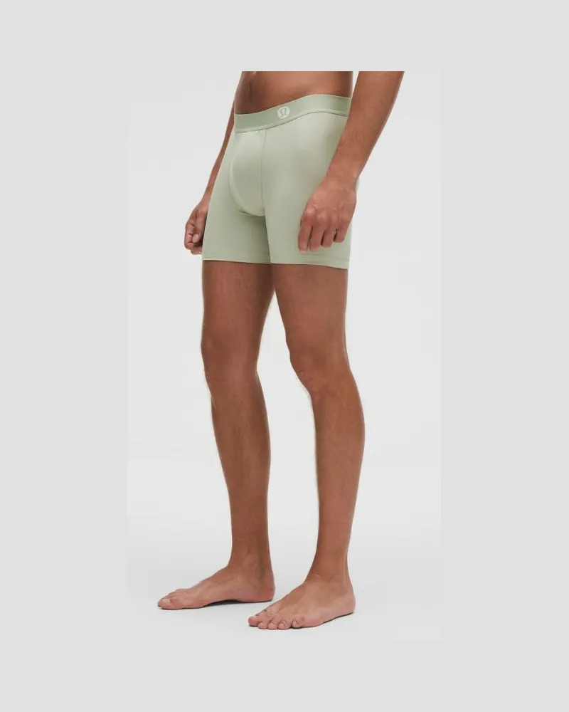 LULULEMON Always In Motion Boxershorts für Männer – 13 cm – Größe in Fog Green Fog
