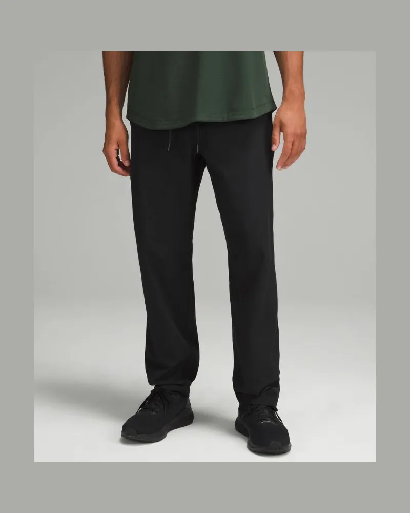 LULULEMON Zeroed In Hose im Classic Fit für Männer – Größe in Black Black