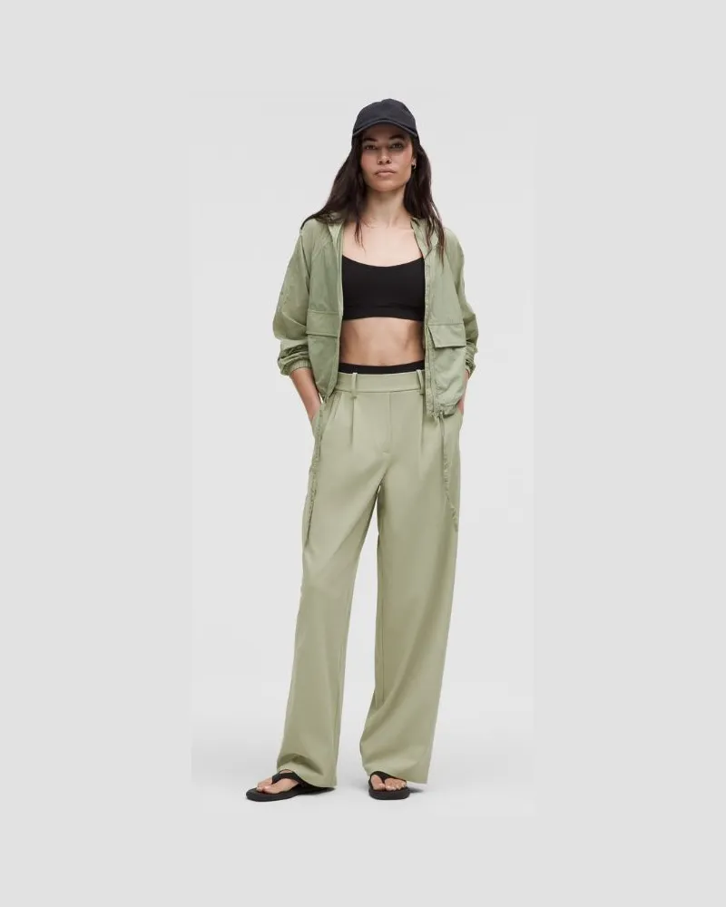 LULULEMON Hood-Lite Jacke im Relaxed Fit für Frauen – Größe in Fog Green Fog