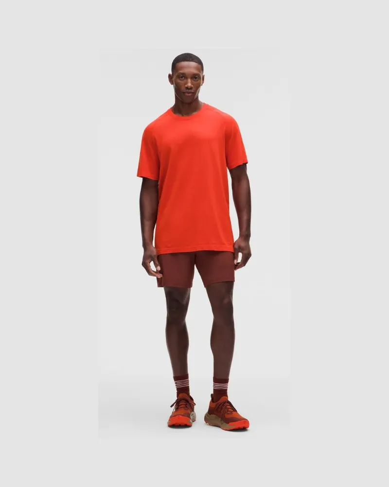 LULULEMON Pace Breaker Shorts mit Liner für Männer – 18 cm – Größe in Cranberry Charm Cranberry