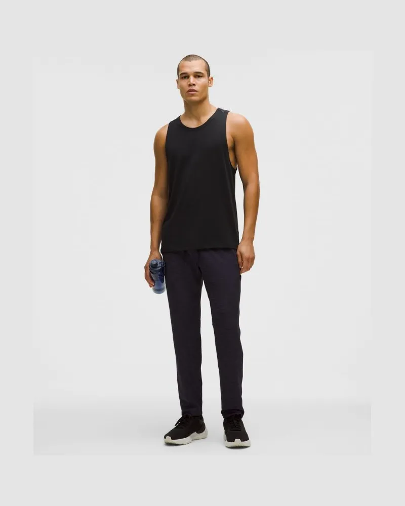 LULULEMON Zeroed In Hose im Slim Fit aus doppelt gestricktem für Männer – Größe in Nightmoth/Atmospheric Purple Nightmoth