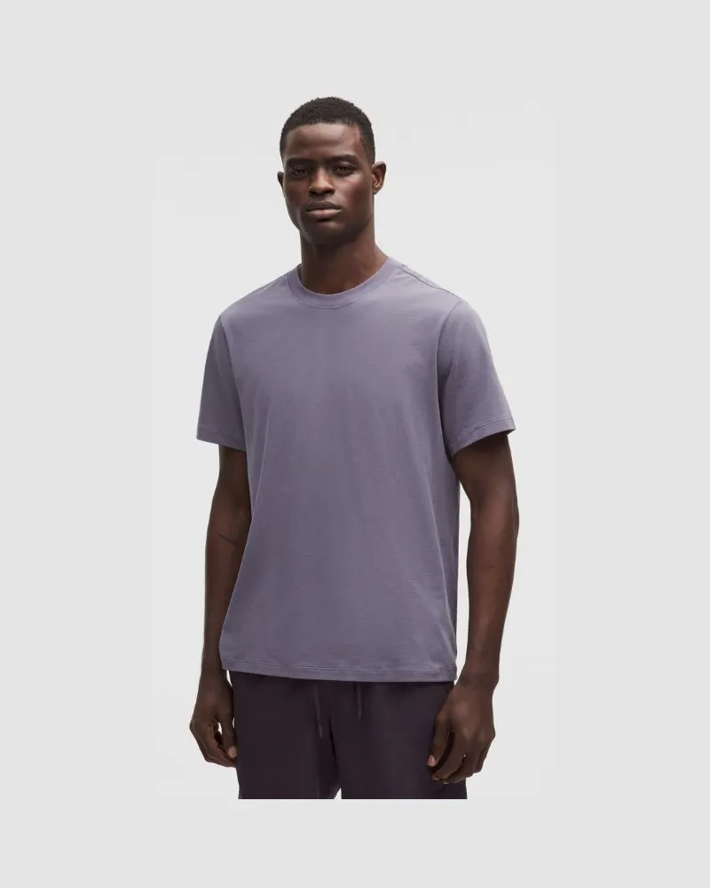 LULULEMON Zeroed In Kurzarmshirt für Männer – Größe in Grape Mist Grape
