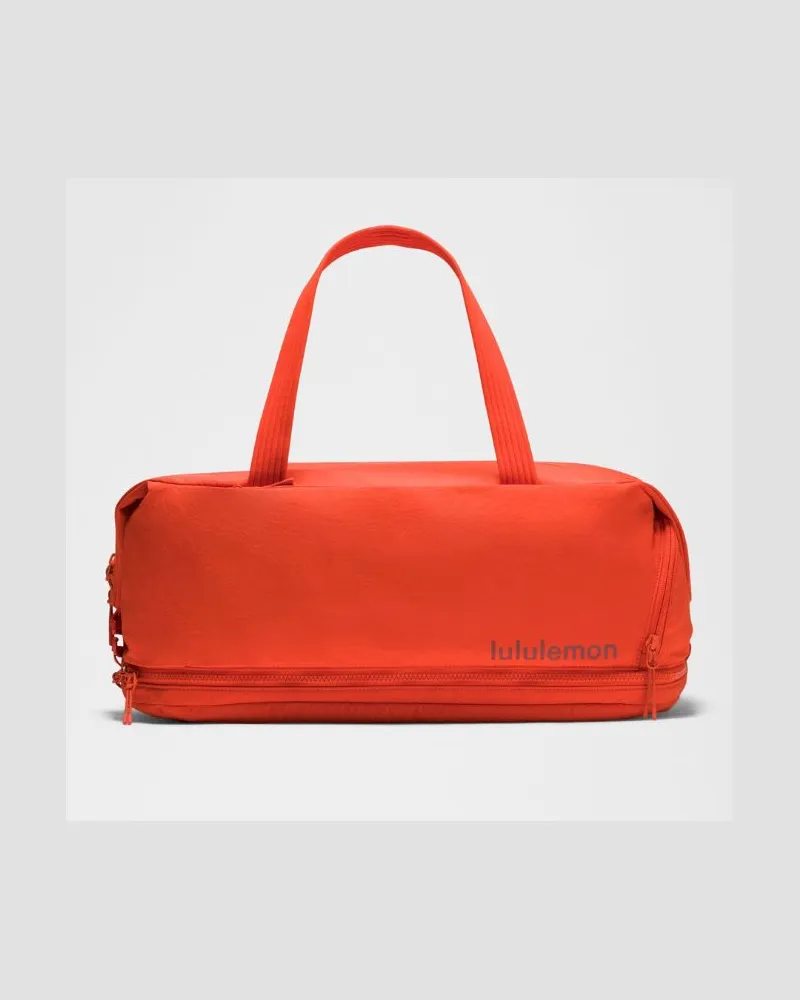 LULULEMON 3-in-1 Gym Duffle Bag Größe in Cherry Ember/Cranberry Charm Cherry