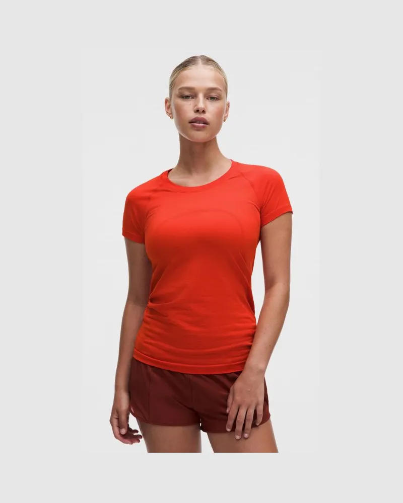 LULULEMON Swiftly Tech Kurzarmshirt 2.0 Hüftlänge für Frauen – Größe in Cherry Ember Cherry