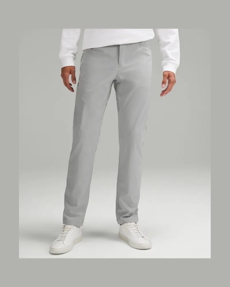 LULULEMON ABC Hose im Classic Fit mit 5 Taschen Warpstreme für Männer – 86 cm – Größe in Silver Drop Silver