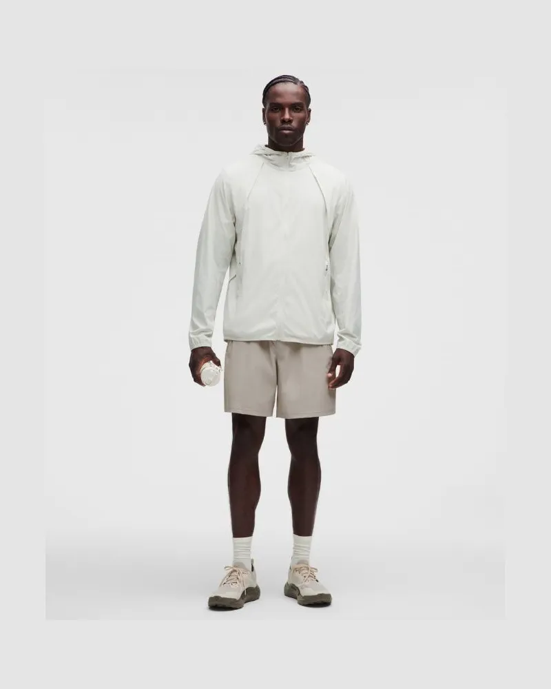 LULULEMON Pace Breaker-Shorts ohne Liner Glyde Material für Männer – 18 cm – Größe in Downtown Tan/Light Ivory/Rumble Crumble Downtown