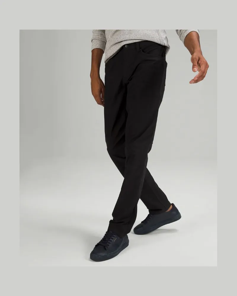 LULULEMON ABC Hose im Classic Fit mit 5 Taschen Utilitech für Männer – 81 cm – Größe in Black Black