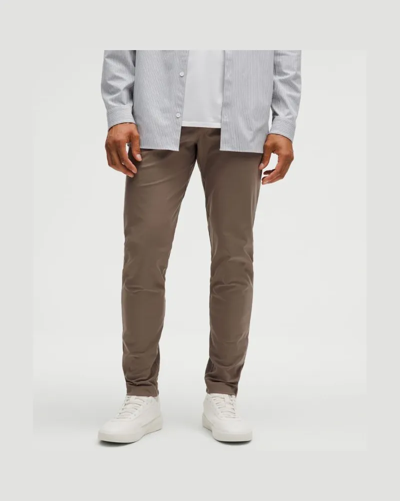 LULULEMON ABC Chinohose im Slim Fit Warpstreme für Männer – 81 cm – Größe in Nomad Nomad