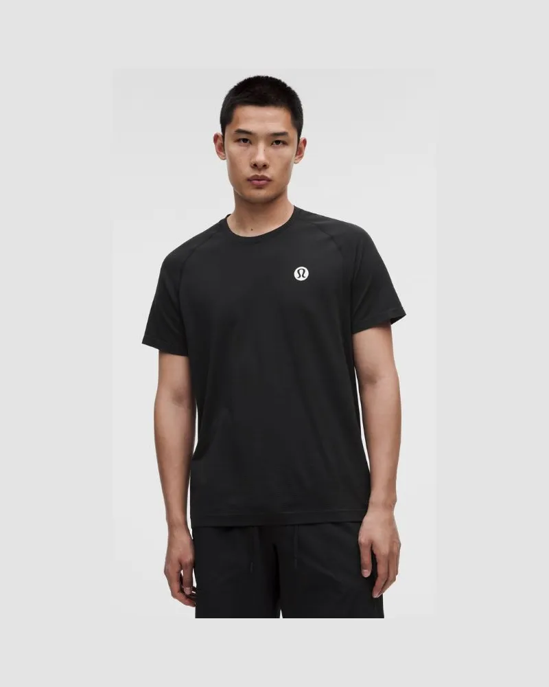 LULULEMON Metal Vent Tech Kurzarmshirt Logo für Männer – Größe in Schwarz Schwarz