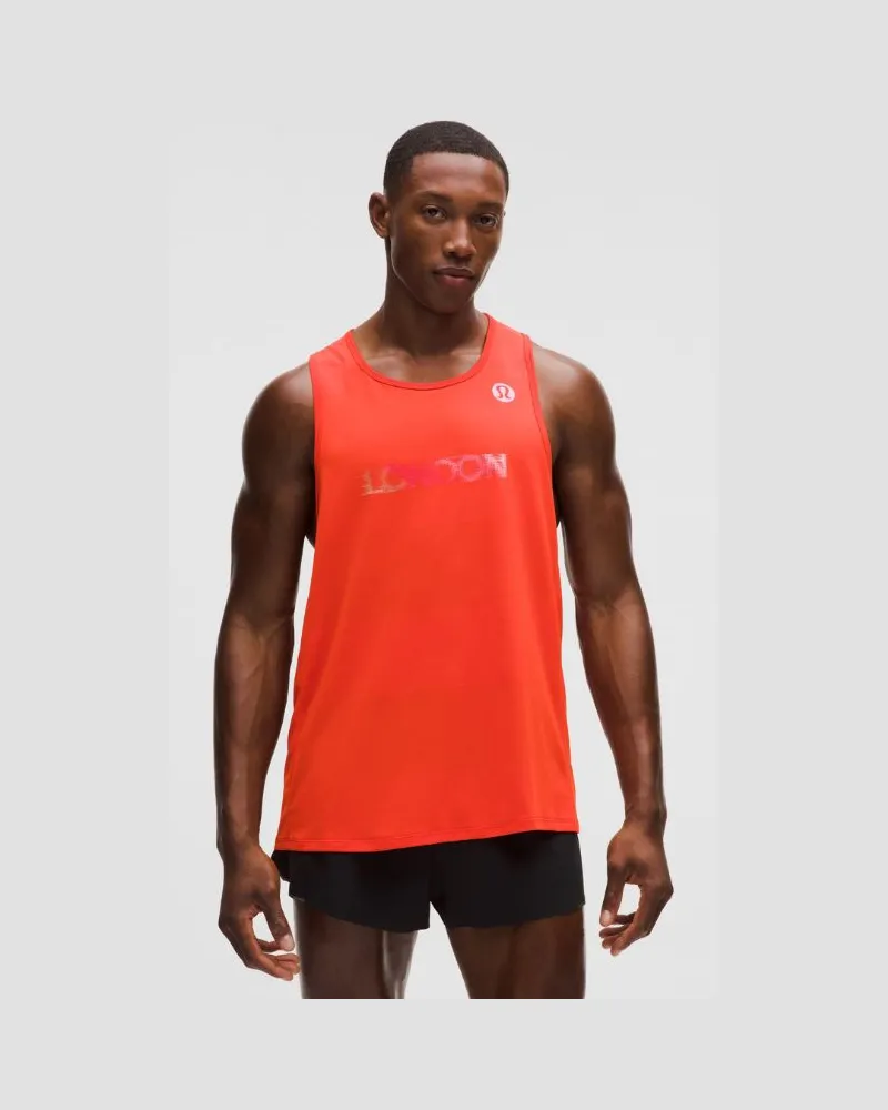 LULULEMON Fast and Free Tank Perforated Stripe London '26 für Männer – Größe in Cherry Ember Cherry