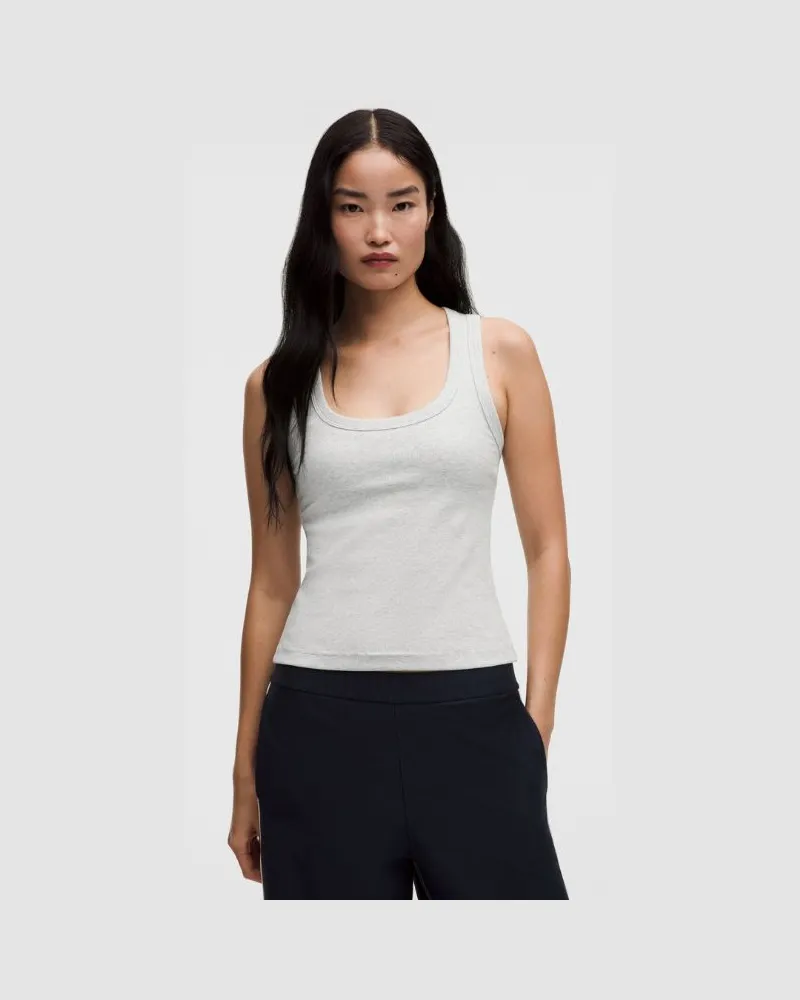LULULEMON Little geripptes Tanktop mit U-Ausschnitt für Frauen – Größe in Heathered Core Ultra Light Grey Heathered