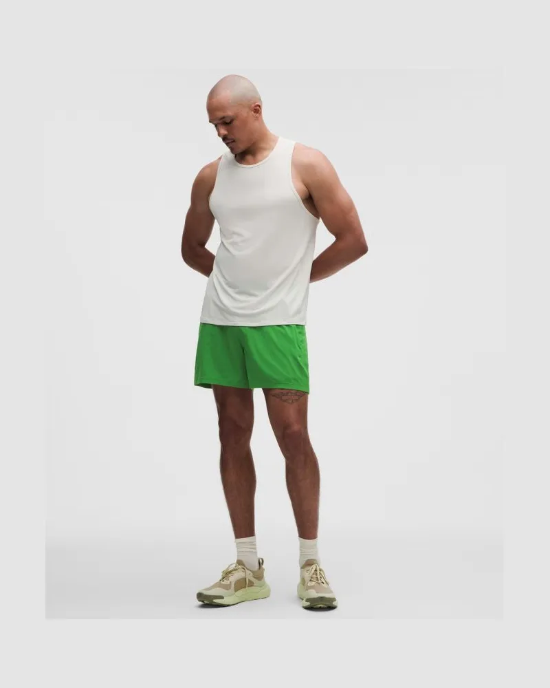 LULULEMON Pace Breaker Shorts ohne Liner für Männer – 13 cm – Größe in Chameleon Chameleon