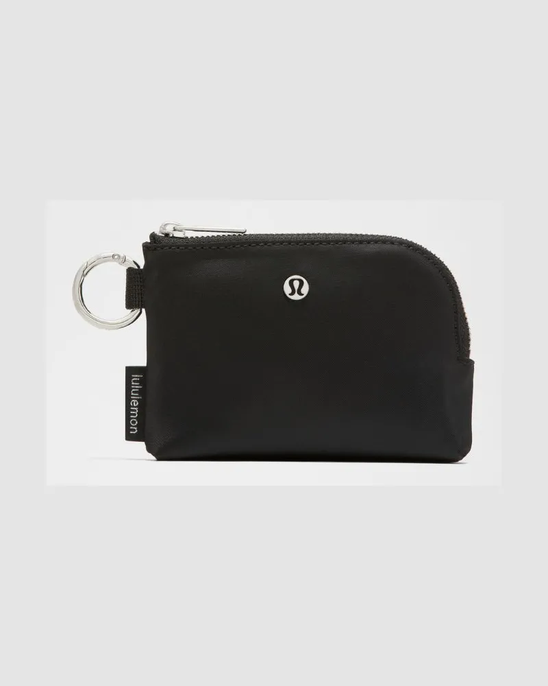 LULULEMON Kartenbeutel mit Befestigungsring Metall-Detail in Black Black