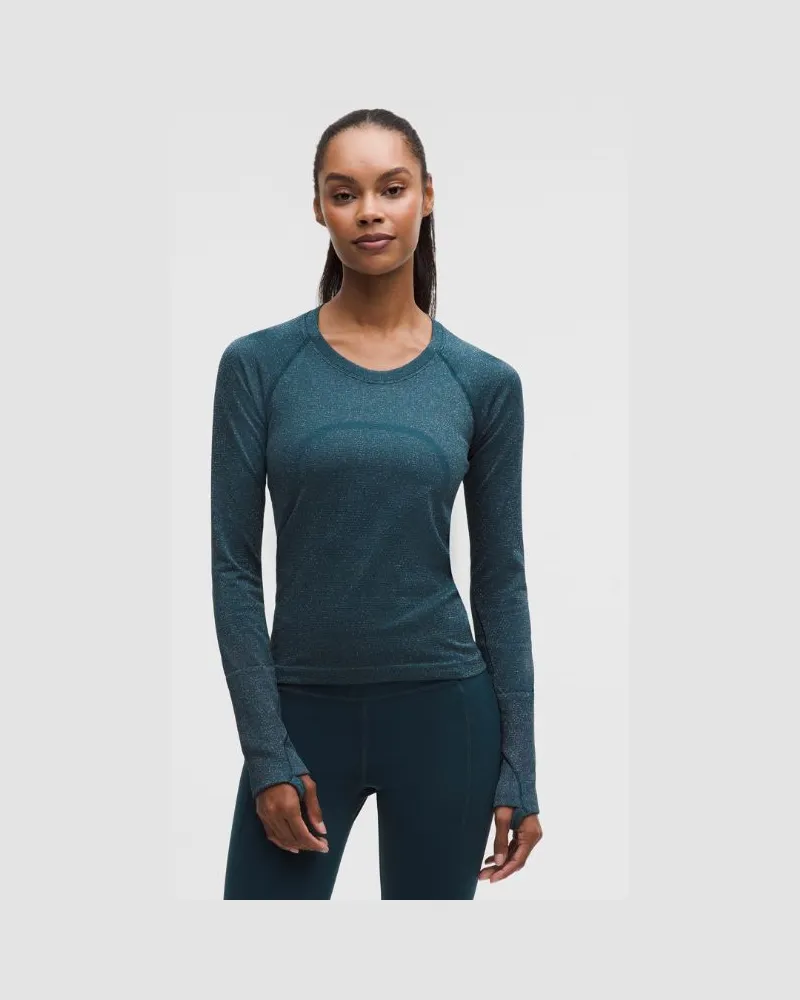 LULULEMON Swiftly Tech Langarmshirt 2.0 in Taillenlänge Glänzend für Frauen – Größe in Indochine Blue/Rainbow Lurex Indochine