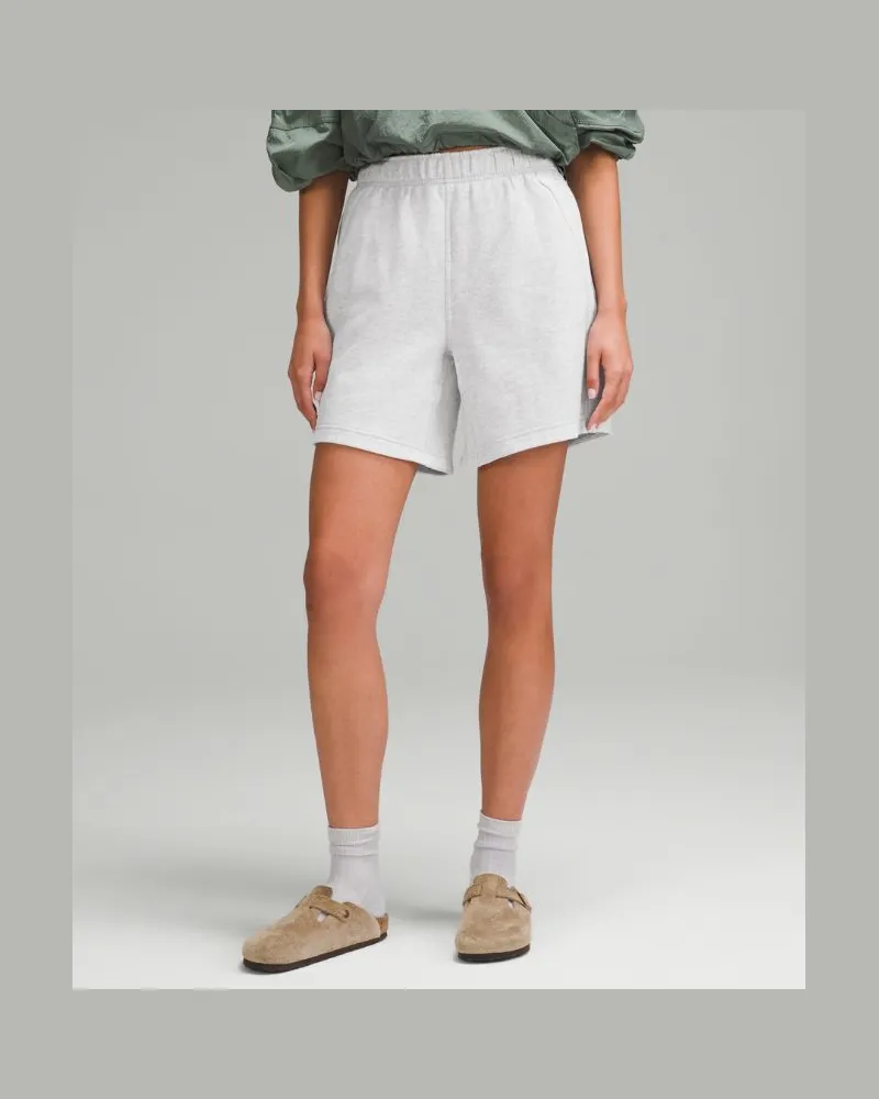 LULULEMON Scuba Shorts im Oversized Fit mit mittelhohem Bund für Frauen – 18 cm – Größe in Heathered Core Ultra Light Grey Heathered