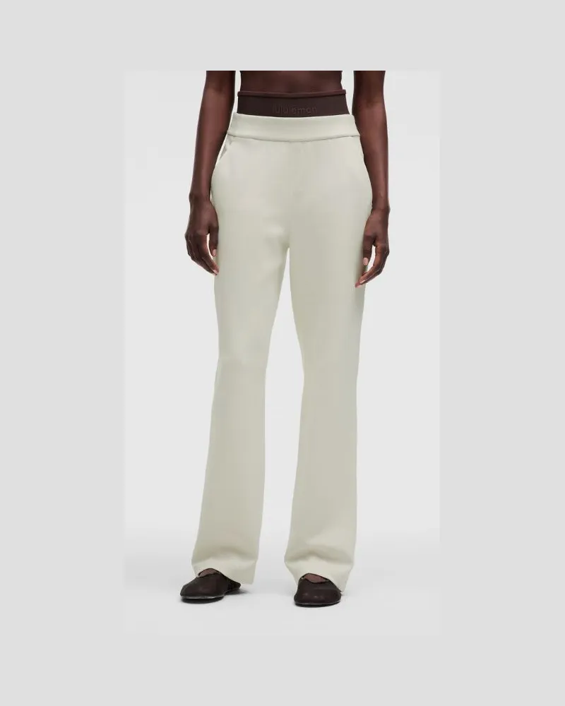LULULEMON Softstreme Hose mit geradem Bein und hohem Bund Normale Länge für Frauen – Größe in Bone Bone