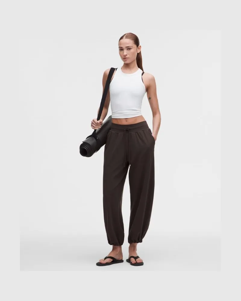 LULULEMON Groove Hose mit niedrigem Bund im Relaxed Fit Standard für Frauen – Größe in Mahogany Muse Mahogany