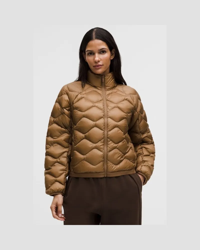LULULEMON Featherweight 900-Down-Fill Quilted Jacket für Frauen – Khaki – Größe Camel