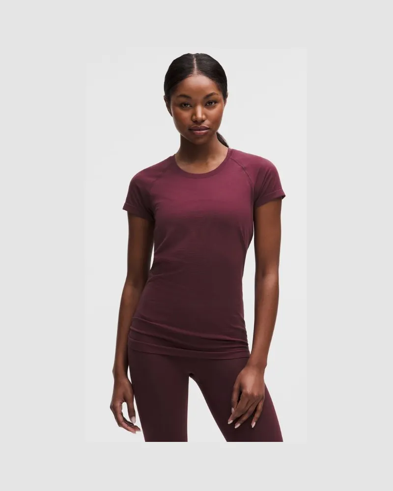 LULULEMON Swiftly Tech Kurzarmshirt 2.0 Hüftlänge für Frauen – Größe in Burgundy Bay Burgundy