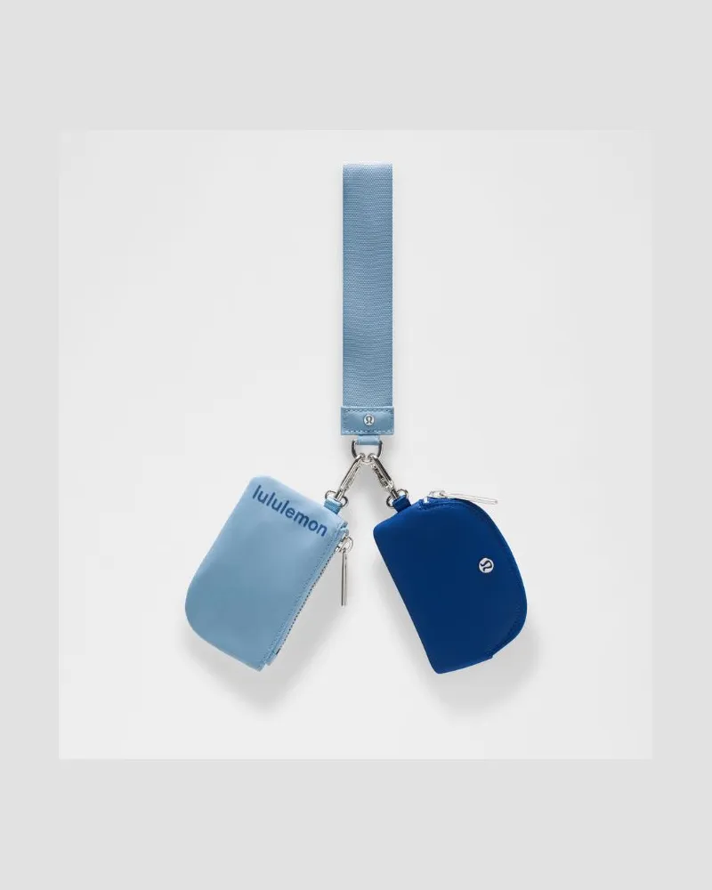 LULULEMON Armband mit zwei Beuteln in Dreamy Blue/Sapphire Sprint/Silver Dreamy