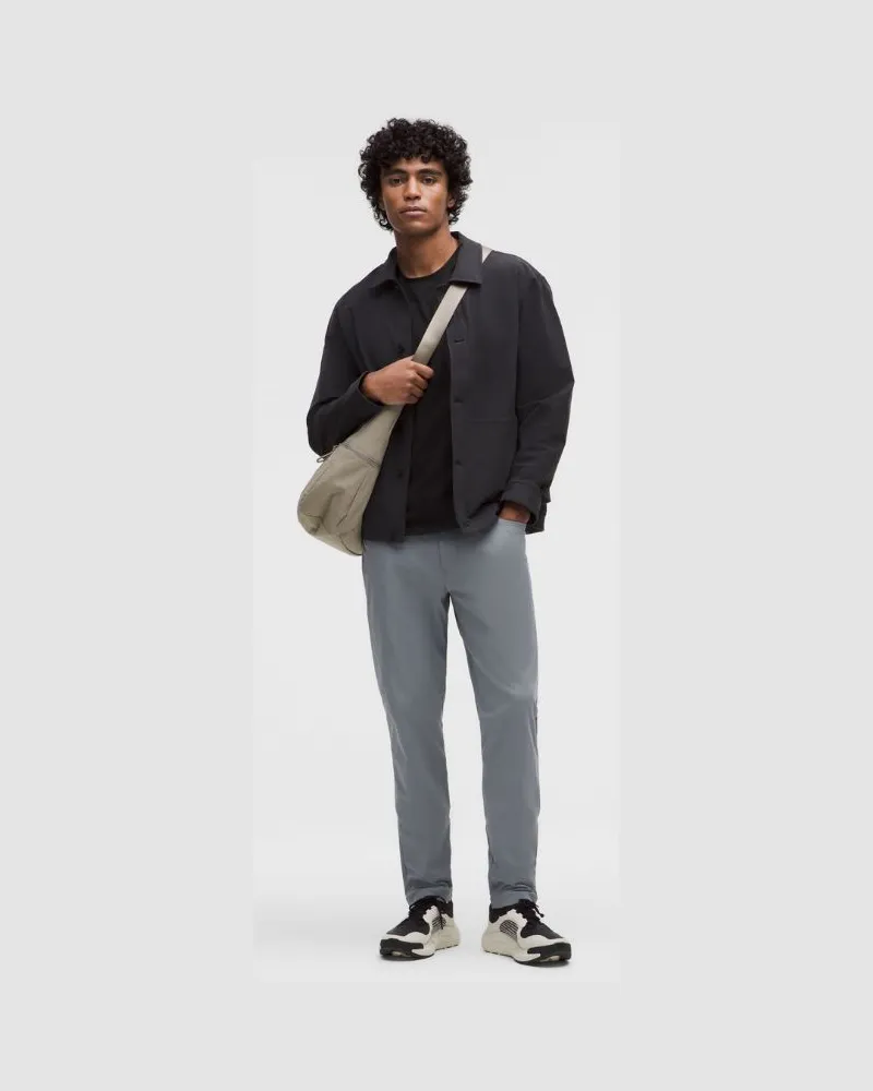 LULULEMON ABC Hose im Slim Fit mit 5 Taschen Warpstreme für Männer – 81 cm – Größe in Solar Grey Solar