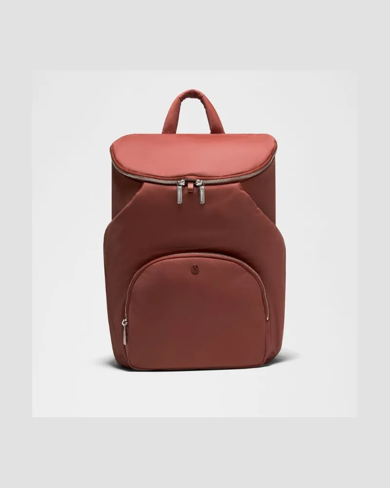 LULULEMON New Parent Rucksack 22 L – Größe in Cranberry Charm/Silver Cranberry