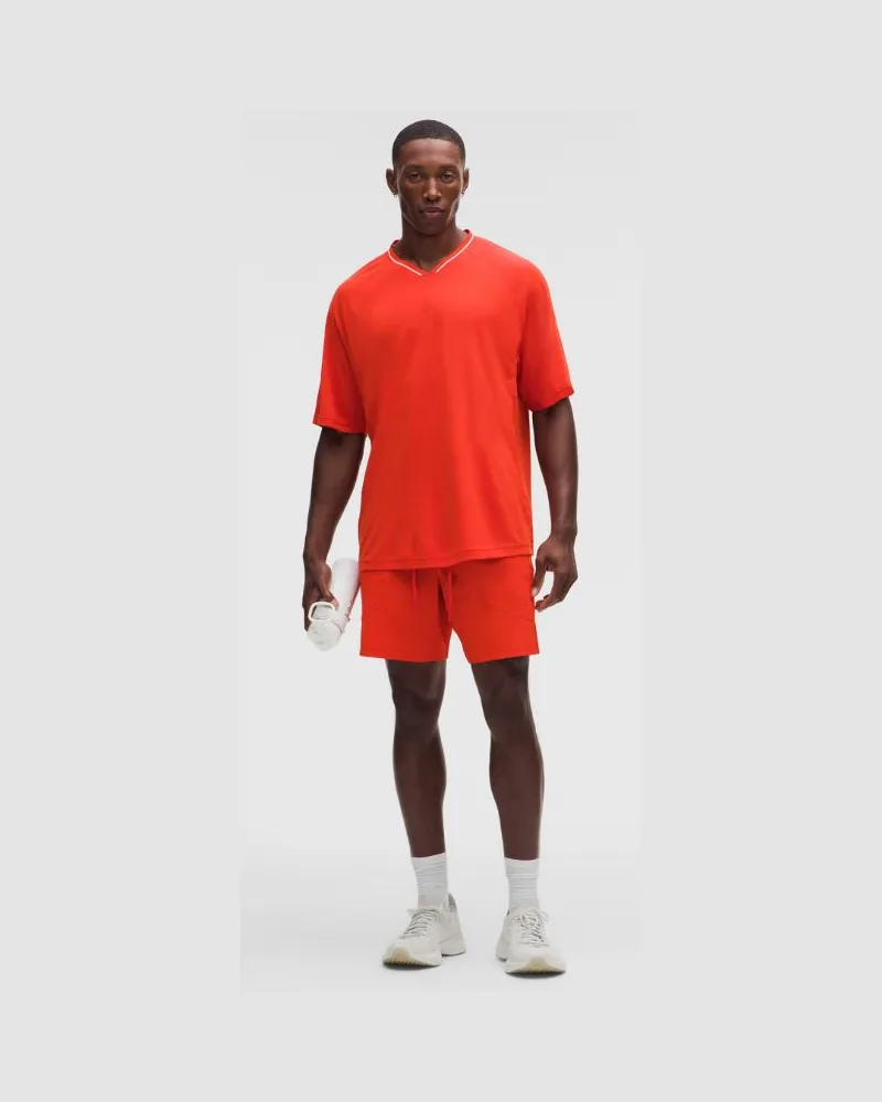 LULULEMON License to Train Shorts ohne Liner für Männer – 18 cm – Größe in Cherry Ember Cherry