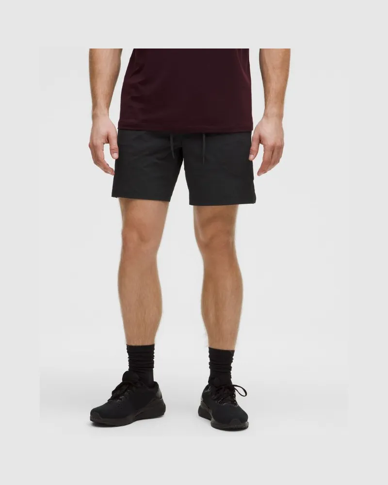 LULULEMON License to Train Shorts ohne Liner für Männer – 18 cm – Größe in Black Black