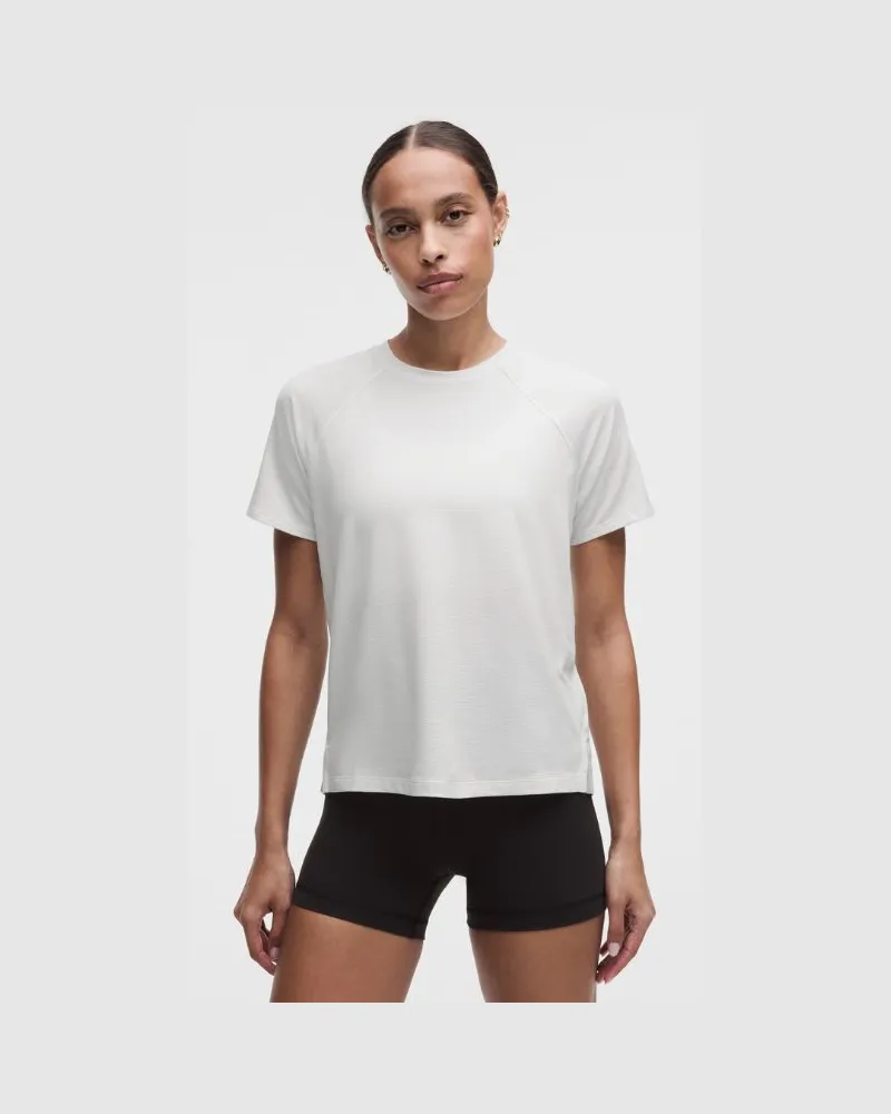 LULULEMON License to Train T-Shirt im Classic Fit für Frauen – Größe in White/Vapor White