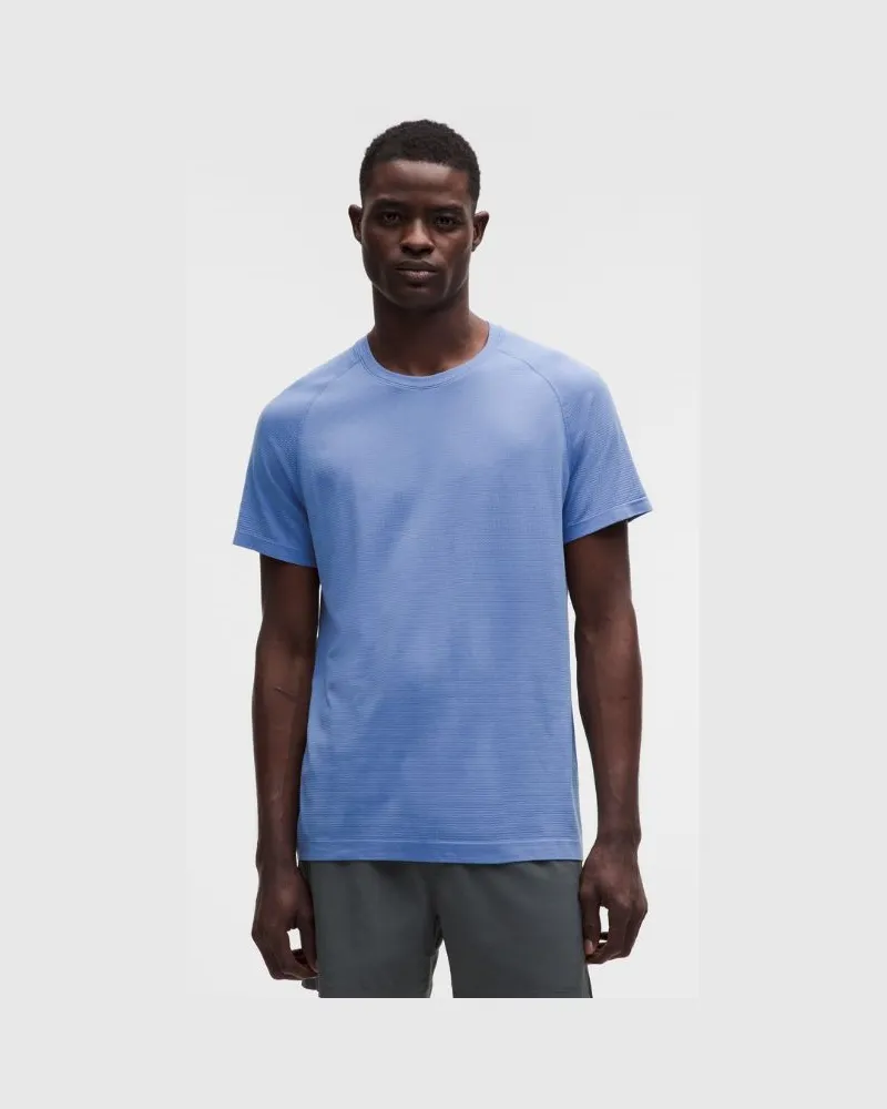 LULULEMON Metal Vent Tech T-Shirt für Männer – Größe in Prep Blue Prep
