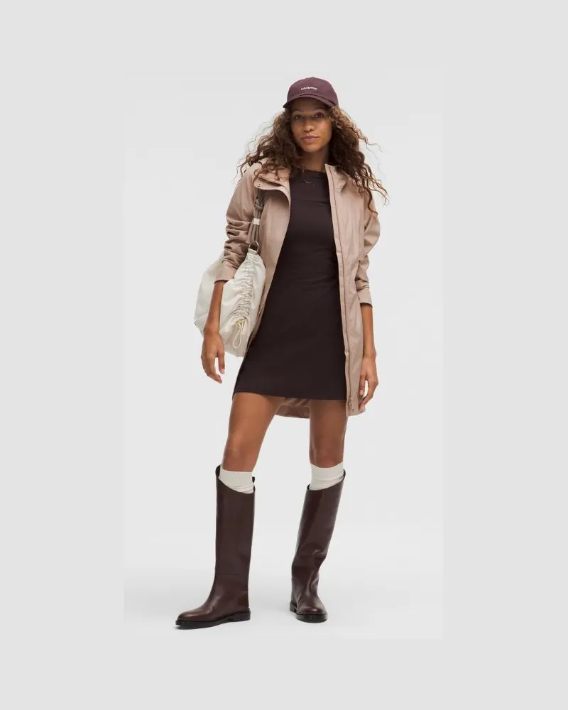LULULEMON Rain Rebel Jacke für Frauen – Größe in Nutmeg Nutmeg