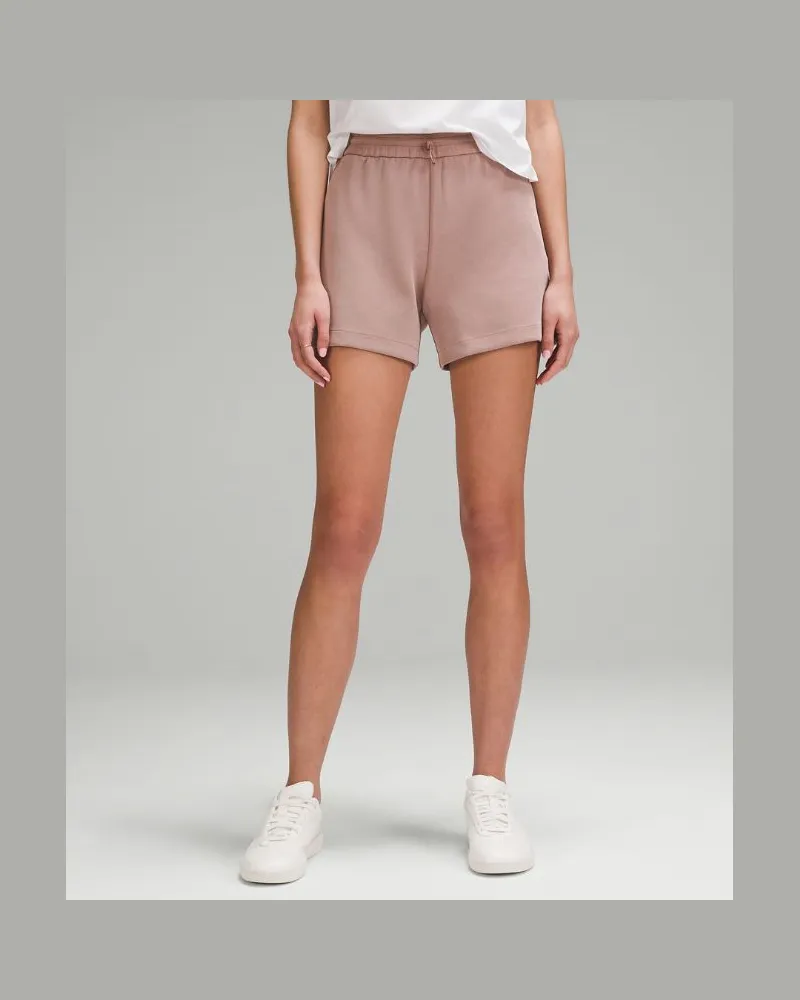 LULULEMON Softstreme Shorts mit hohem Bund für Frauen – 10 cm – Größe in Twilight Rose Twilight