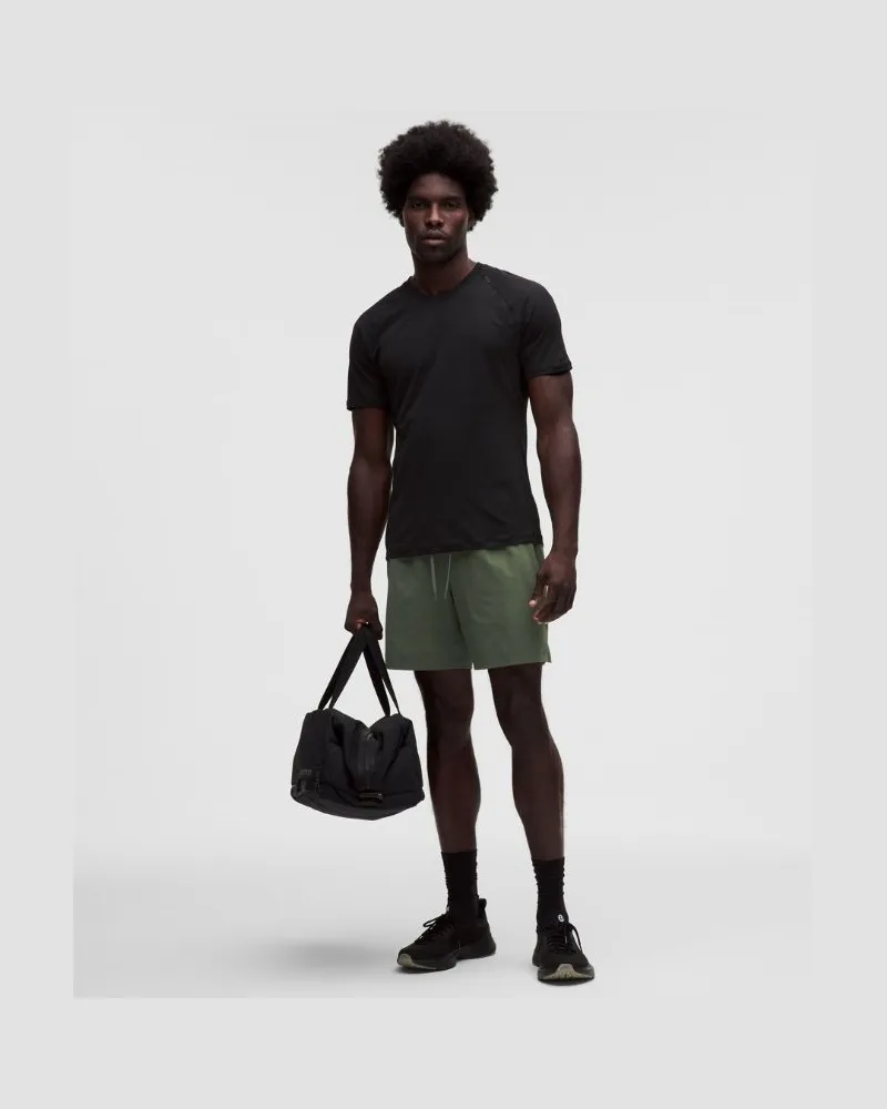 LULULEMON Zeroed In Shorts ohne Liner für Männer – 18 cm – Größe in Sassy Sage Sassy