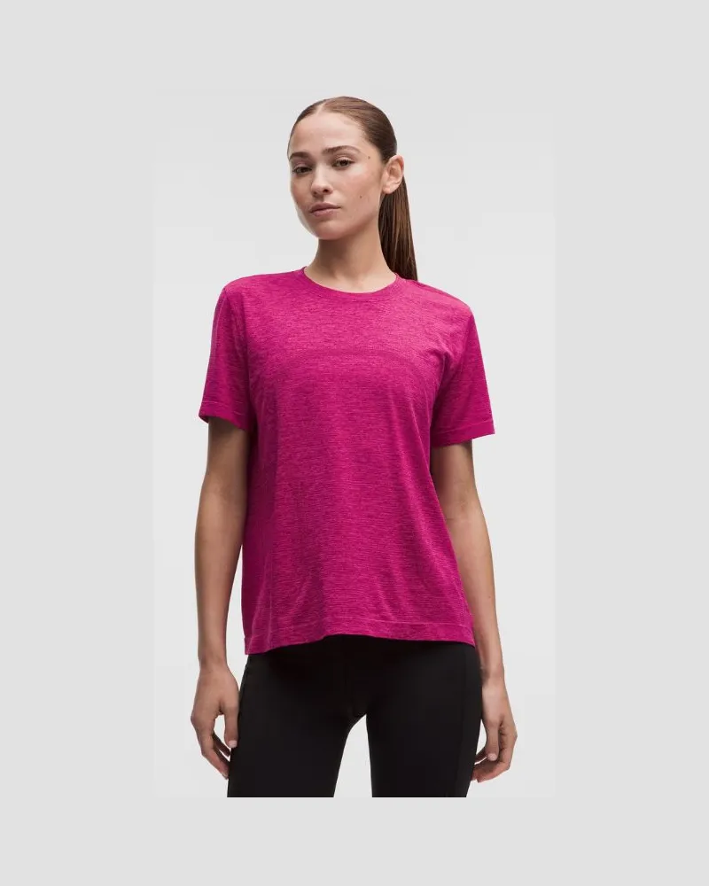LULULEMON Swiftly Relaxed Kurzarmshirt e Passform für Frauen – Größe in Raspberry Rave/Flamingo Fun Tone Raspberry