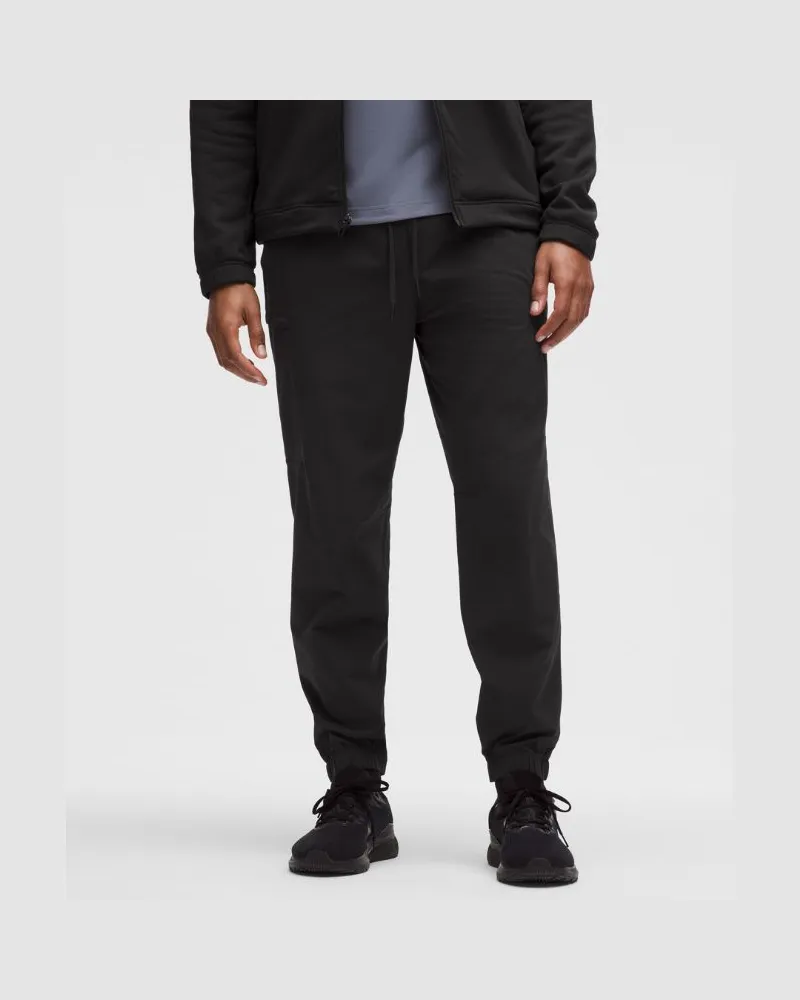 LULULEMON Zeroed In Cargohose im Classic Fit Normale Länge für Männer – Größe in Black Black