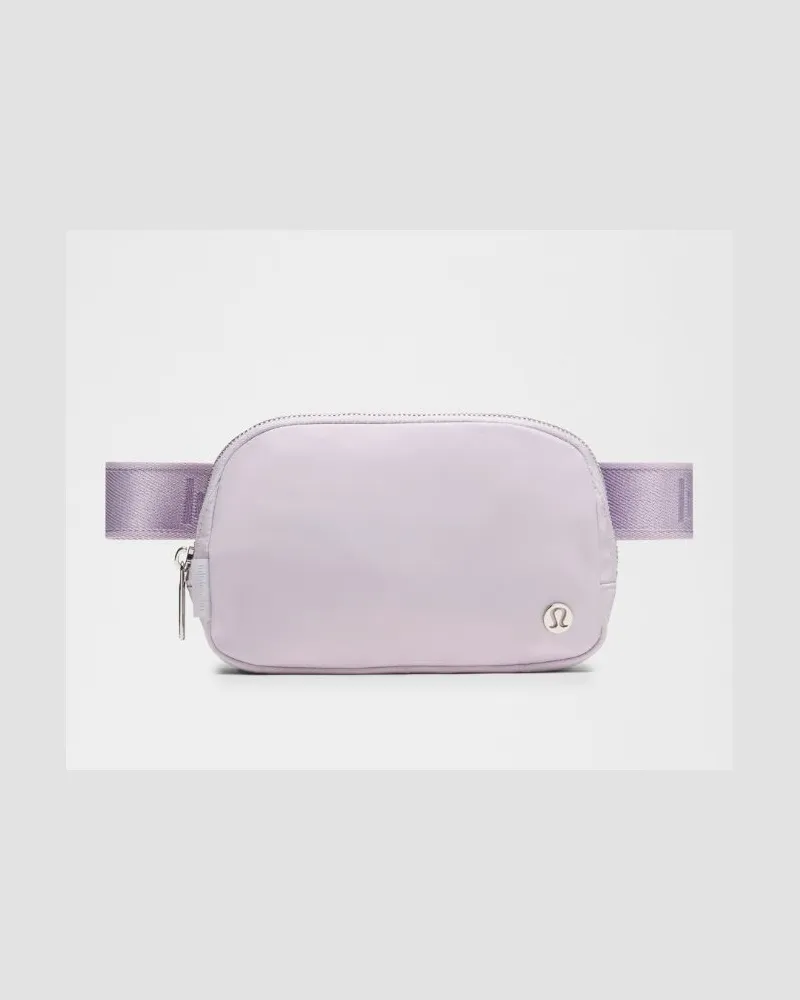 LULULEMON Everywhere Belt Bag 1L Metallic Wordmark in Faint Lavender/Silver Faint
