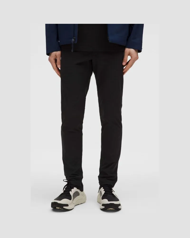 LULULEMON ABC Hose im Slim Fit mit 5 Taschen Warpstreme für Männer – 71 cm – Größe in Black Black