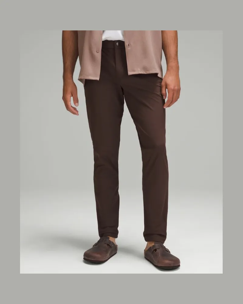 LULULEMON ABC Hose im Slim Fit mit 5 Taschen Warpstreme für Männer – 81 cm – Größe in Dark Coffee Dark