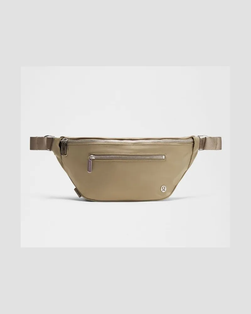 LULULEMON City Essentials Gürteltasche Größe in Fawn Brown Fawn