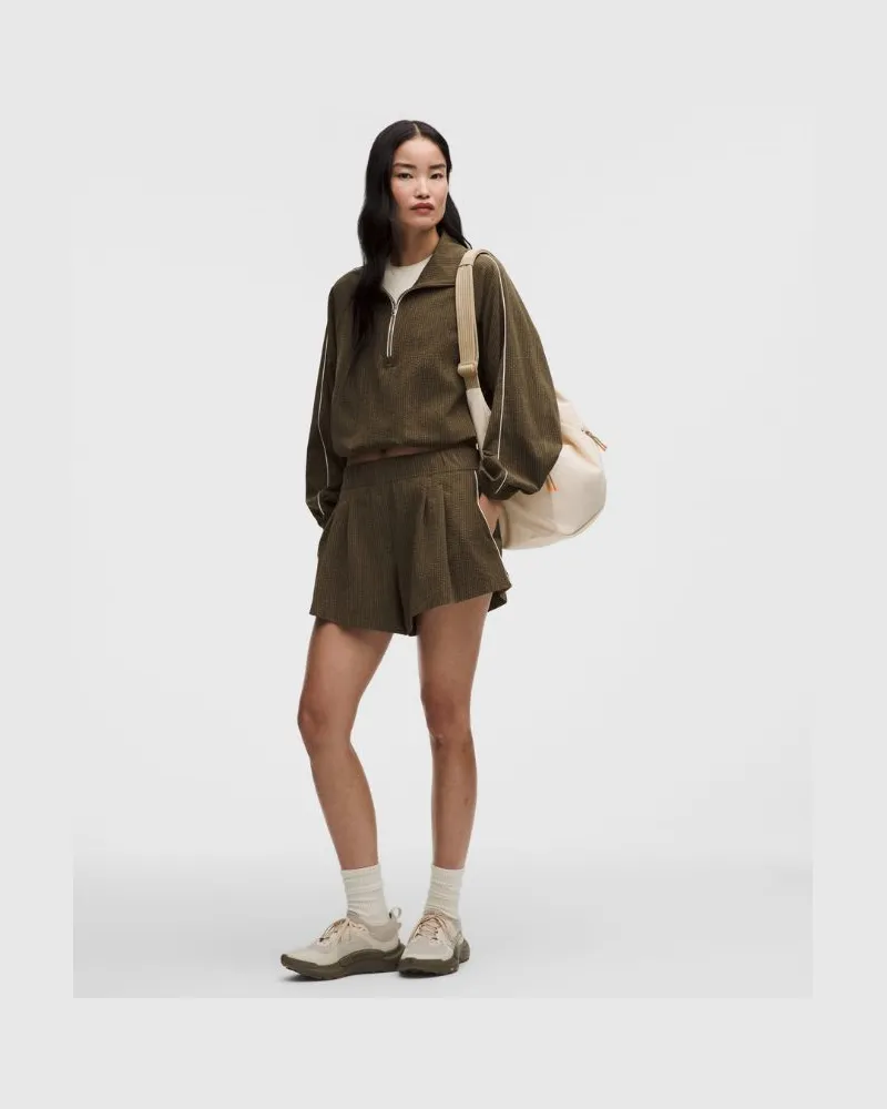 LULULEMON Seersucker Bundfaltenshorts mit hohem Bund für Frauen – 9 cm – Größe in Olive Brown Olive