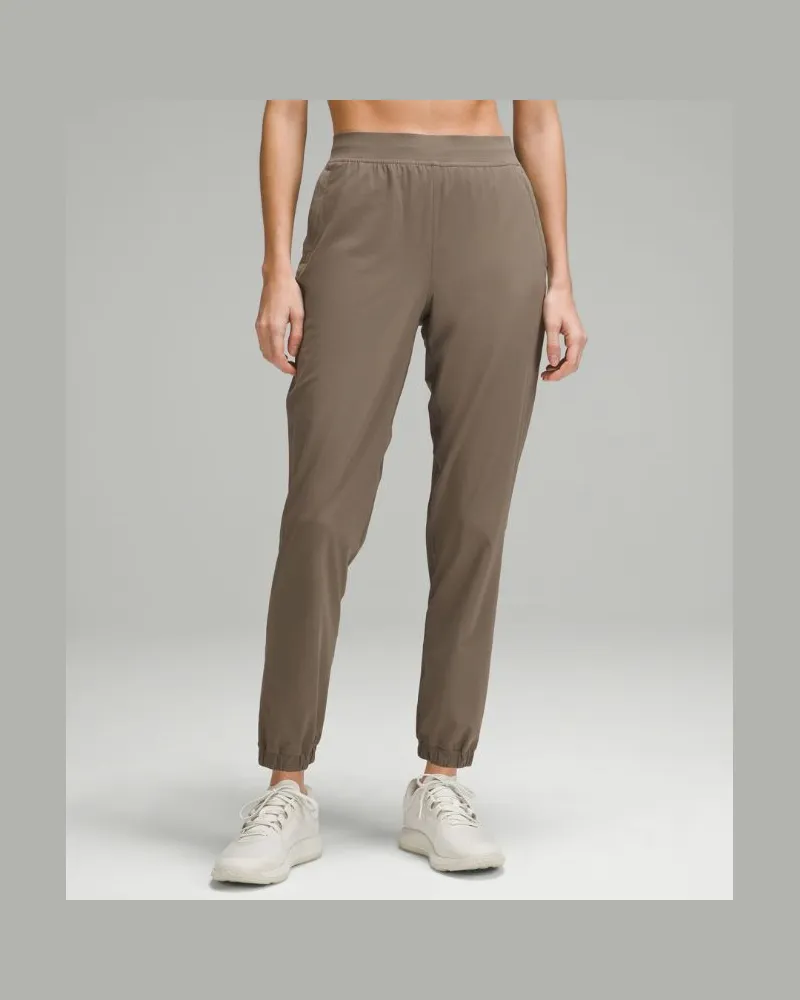 LULULEMON Adapted State Jogginghose mit hohem Bund Volle Länge für Frauen – Größe in Nomad Nomad