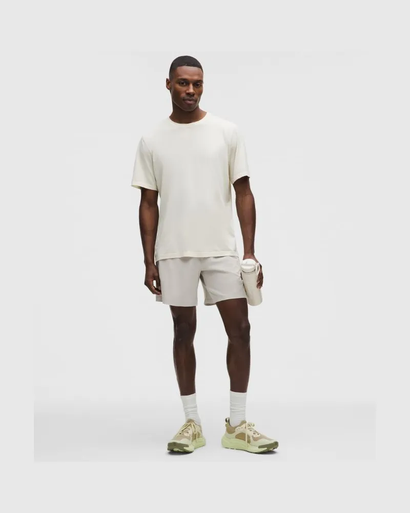 LULULEMON Pace Breaker Shorts ohne Liner für Männer – 18 cm – Khaki – Größe Downtown