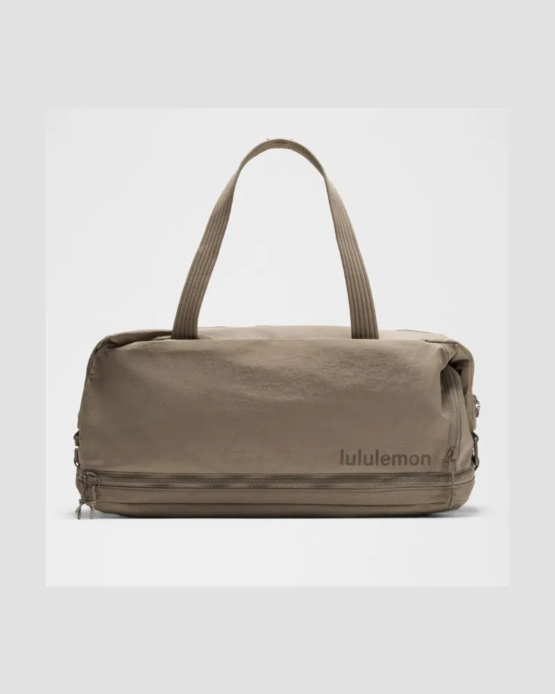 LULULEMON 3-in-1 Gym Duffle Bag Größe in Warm Ash Grey/Sheer Oak Warm